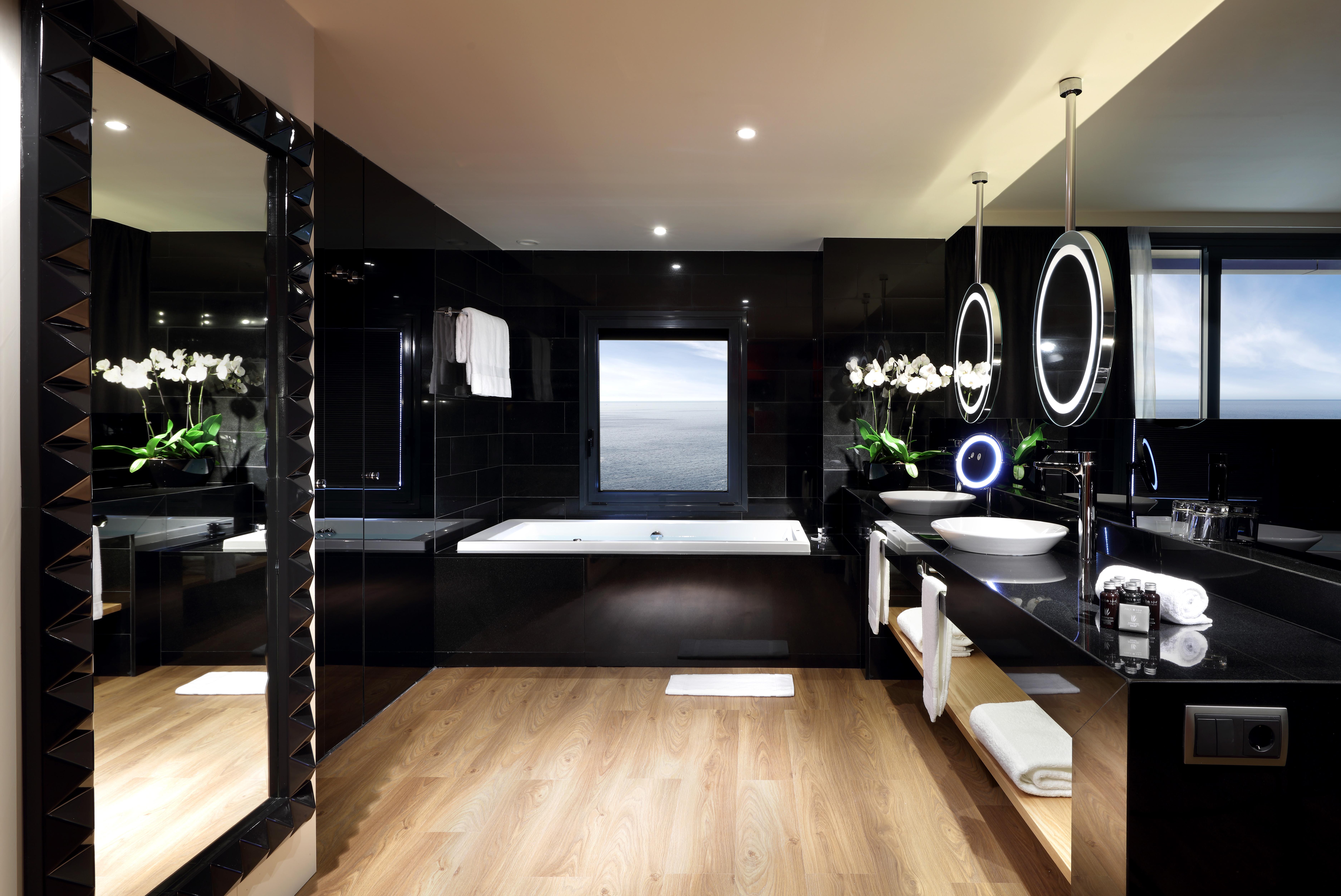 فندق هارد روك تينيريفي أذيخي المظهر الخارجي الصورة Bathroom