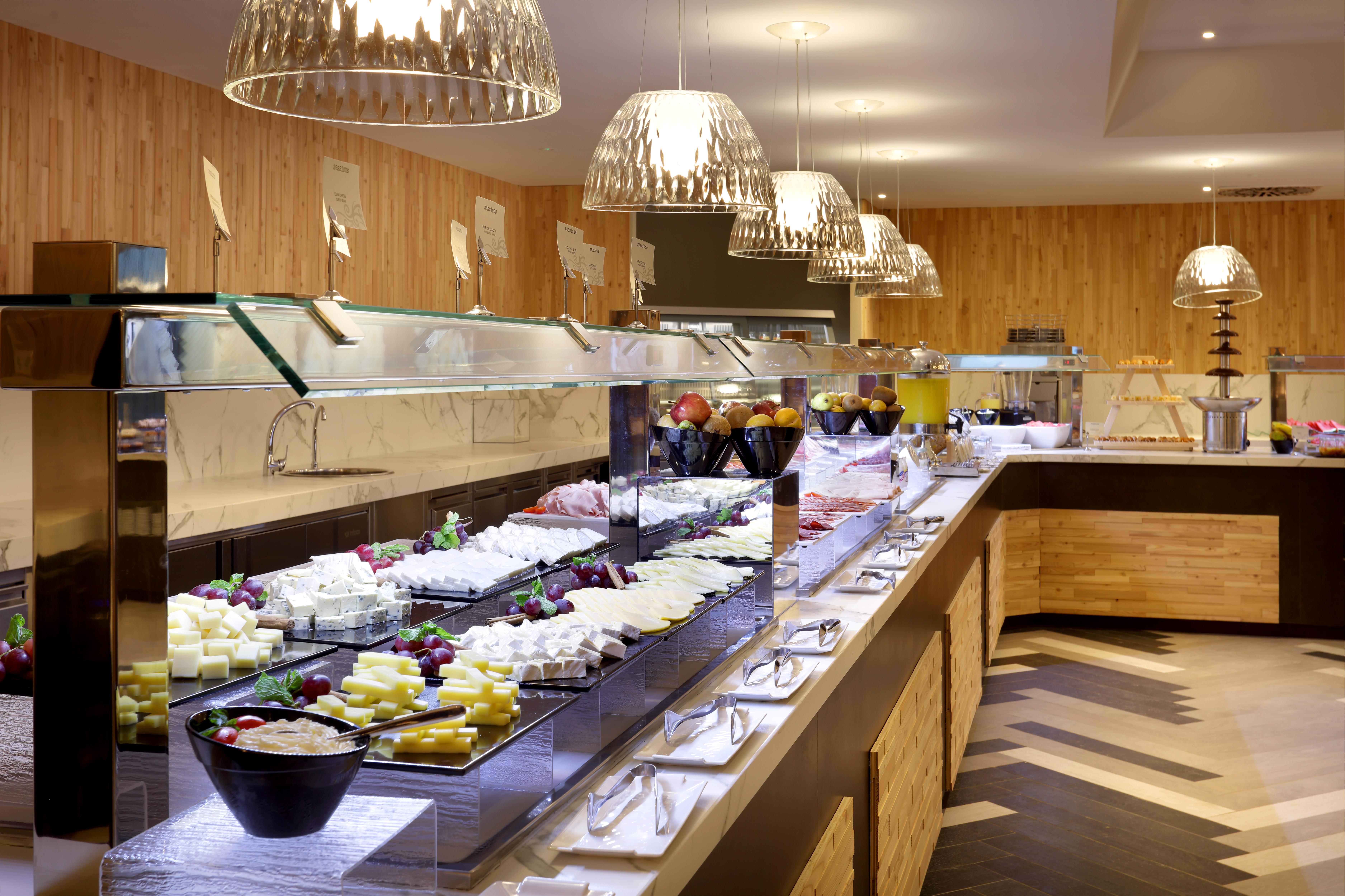 فندق هارد روك تينيريفي أذيخي المظهر الخارجي الصورة A salad bar