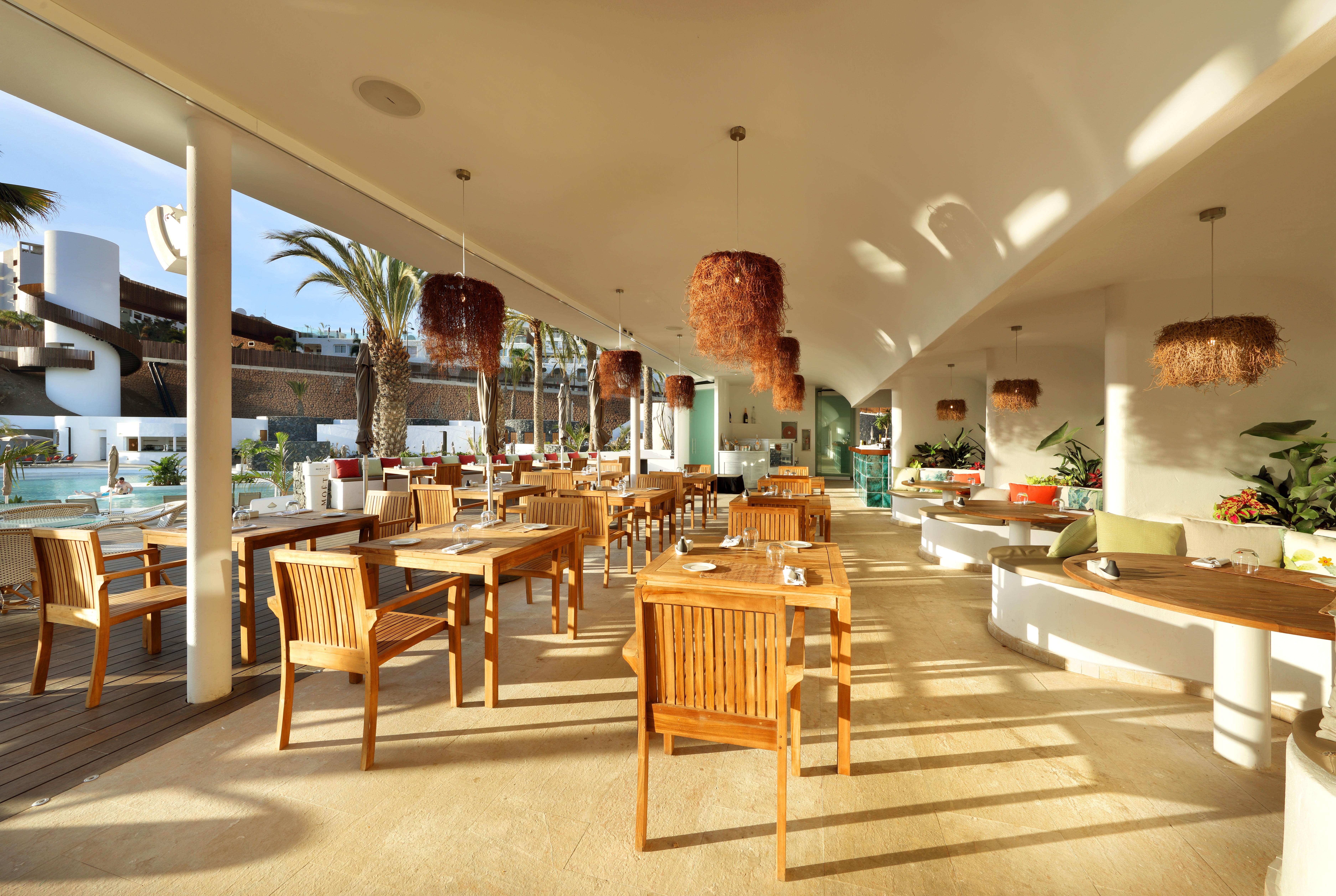 فندق هارد روك تينيريفي أذيخي المظهر الخارجي الصورة Restaurant at the Hotel